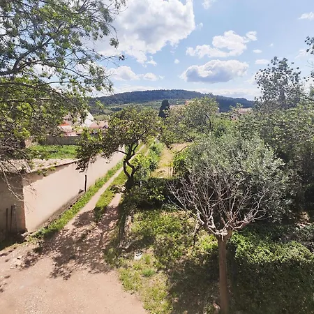3 Bedroom Awesome In * Pierrerue (Herault)